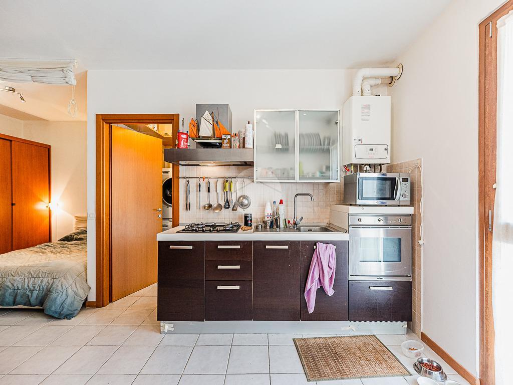 Monolocale in Via Angelo Messedaglia 22, Villafranca di Verona