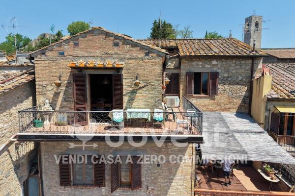 Appartamento in Via di Quercecchio, Snc, San Gimignano — foto 2 di 5