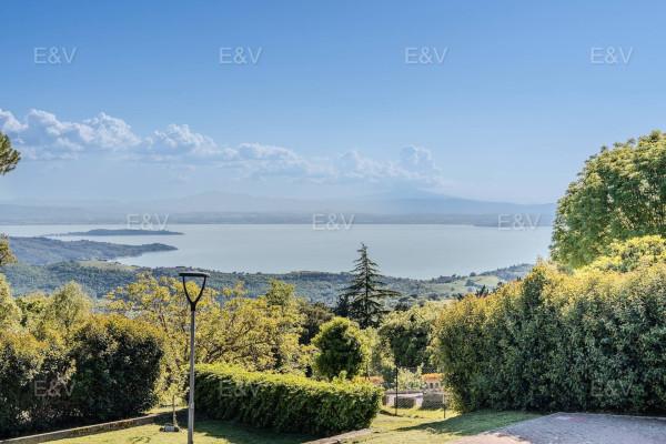 Villa in Via 4 Novembre, Passignano sul Trasimeno — foto 2 di 5