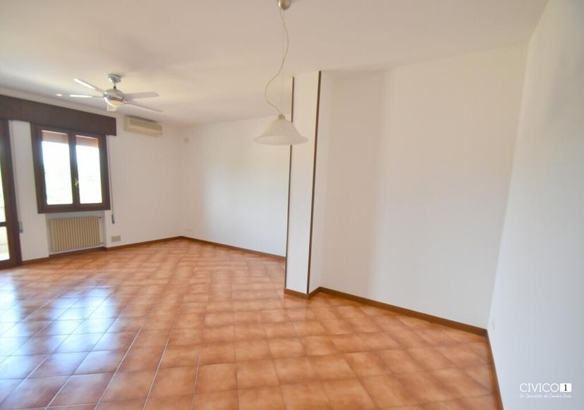 Appartamento in Via Prà Spineo 21, Torri di Quartesolo — foto 3 di 5