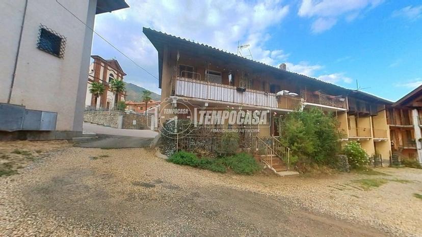 Casa indipendente in Vicolo Bartumè 1, Vallo Torinese