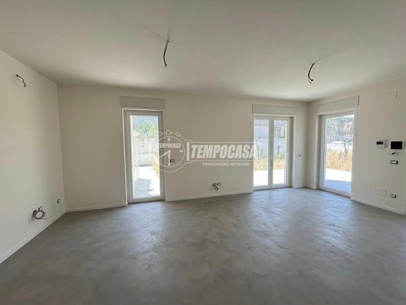Quadrilocale in Via Turi, Rutigliano — foto 2 di 5