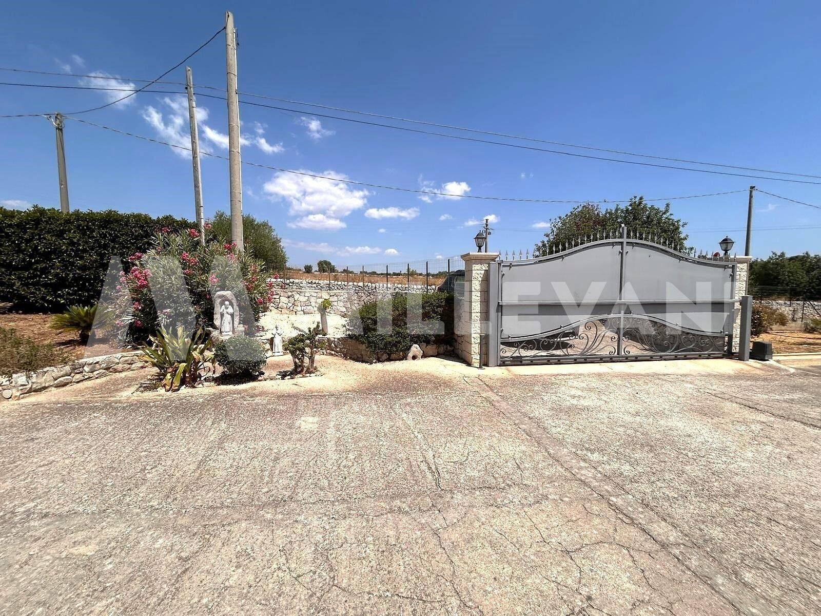 Villa in Contrada Scorrione Santa Rosalia, Modica