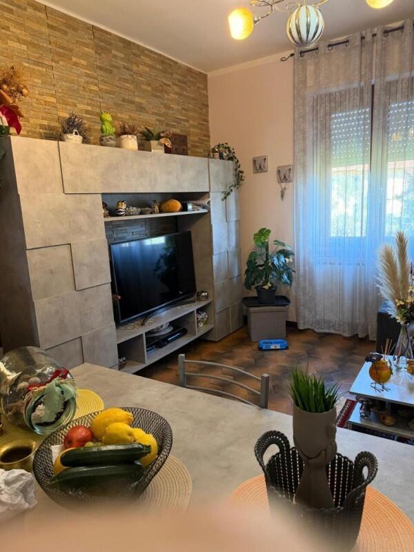 Quadrilocale, Castelnuovo Magra