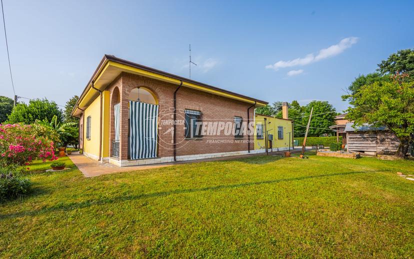 Casa indipendente, Concordia sulla Secchia — foto 4 di 5