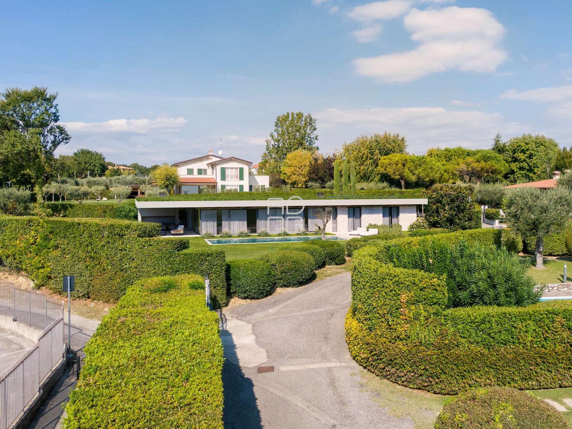 Villa unifamiliare in Via San Sivino, Moniga del Garda