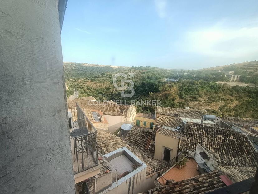 Casa indipendente in Via Paternò Arezzo 121, Ragusa — foto 4 di 5