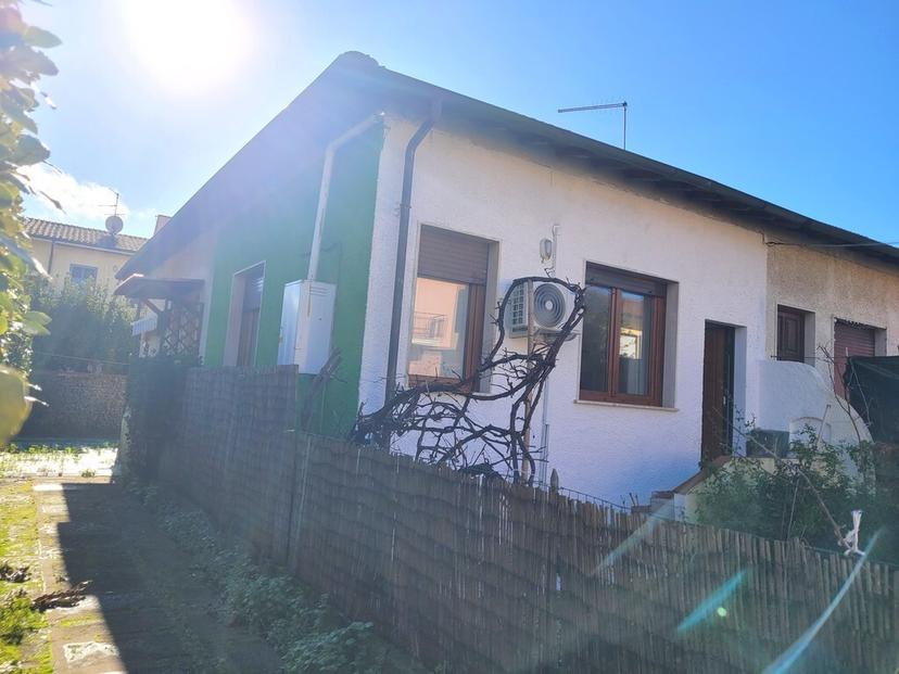 Villa a schiera, Viareggio