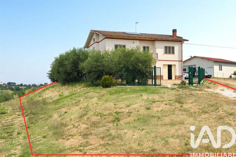 Villa in C.da Bucchiano 40, Monte Rinaldo — foto 2 di 5