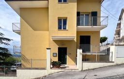Bilocale in Via Colombo 23, Camerano