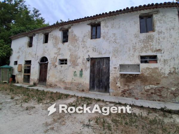Casa colonica in Contrada Bottaccio 8, Mondavio — foto 2 di 5