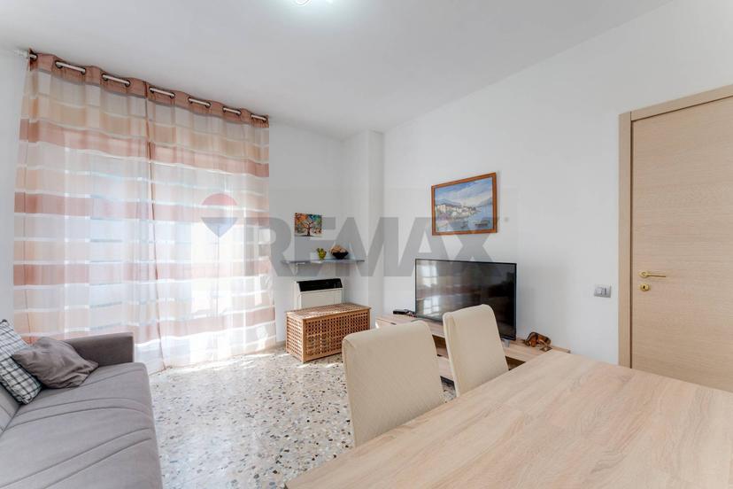 Bilocale in Via San Defendente 4, Roncola — foto 3 di 5