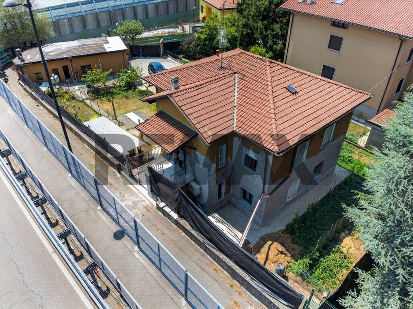 Quadrilocale in Enrico Fermi 4, Trezzo sull'Adda — foto 5 di 5