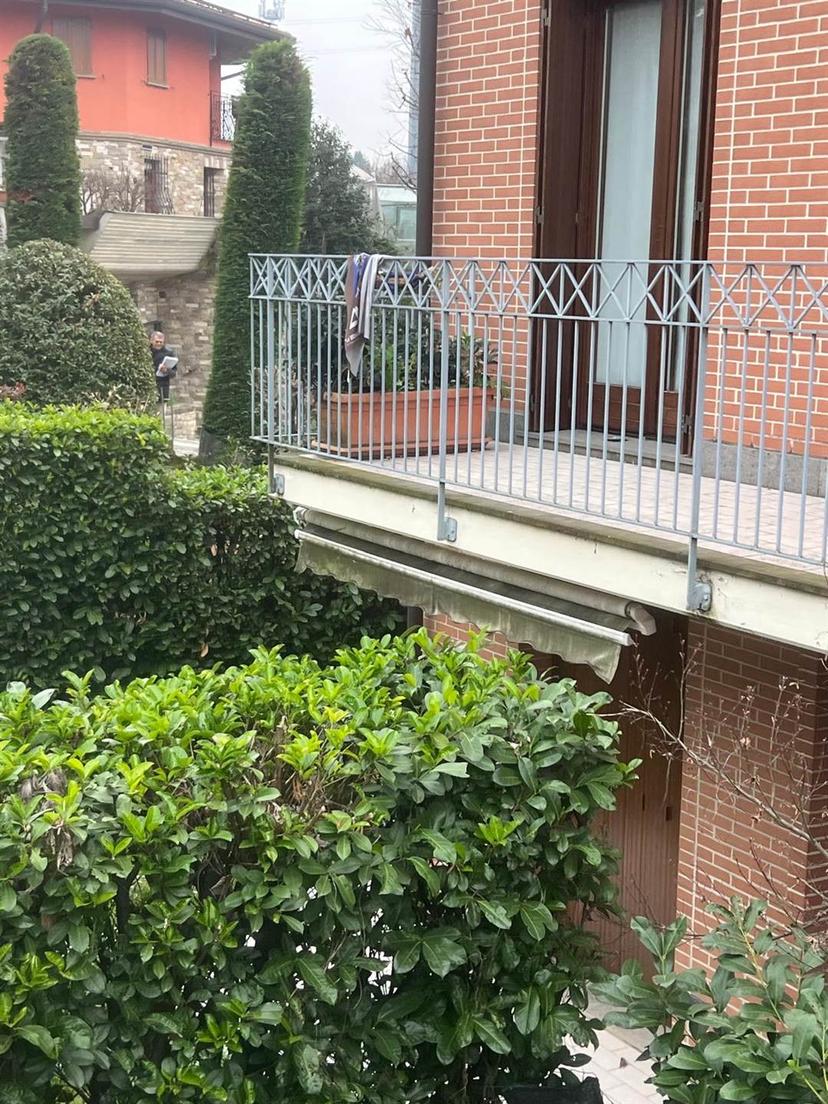 Bilocale, Mozzo — foto 3 di 5
