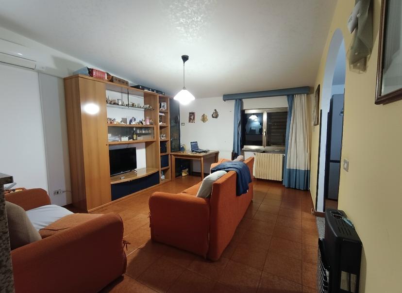 Trilocale in Via Castello 20, Montoro — foto 2 di 5