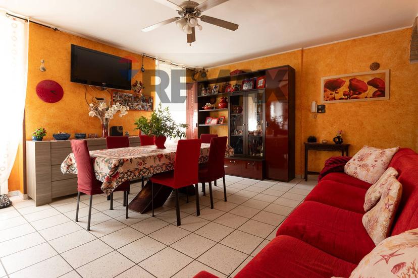 Quadrilocale in Via Piave 1, Cazzago Brabbia — foto 3 di 5