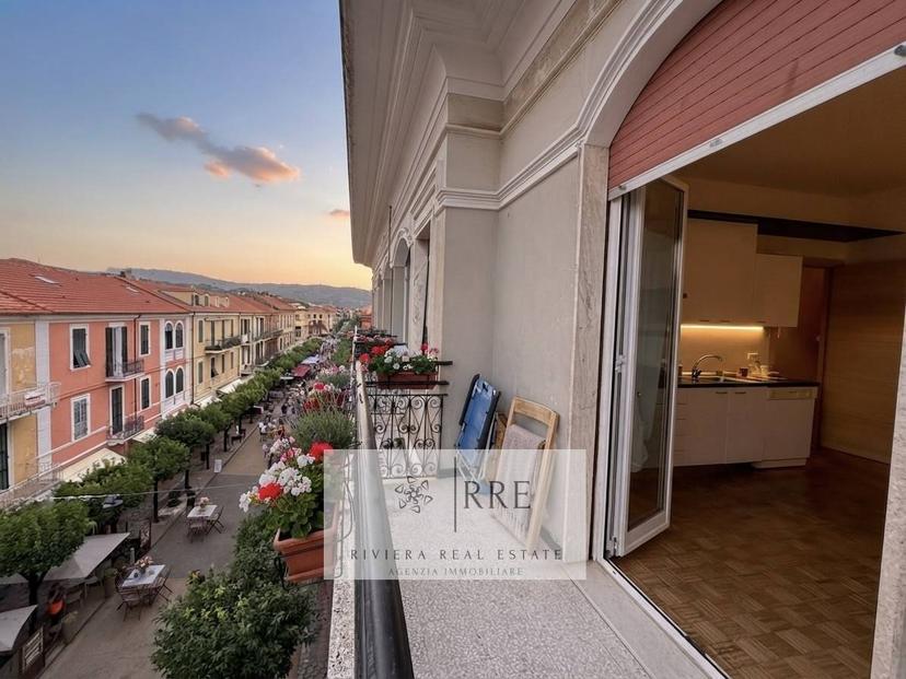 Appartamento in Incrocio Corso Roma E Via Milano, Diano Marina — foto 3 di 5