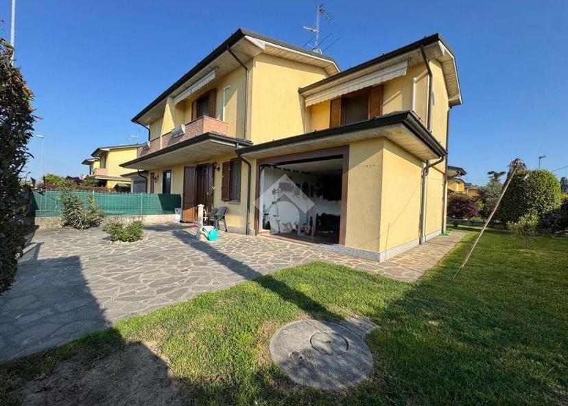 Villa a schiera in Via Moronsel 10, Torlino Vimercati — foto 4 di 5