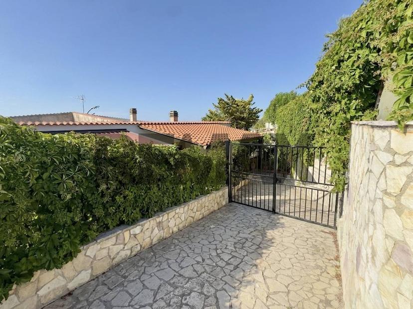 Villa in Contrada Settepani Snc, Balestrate — foto 2 di 5