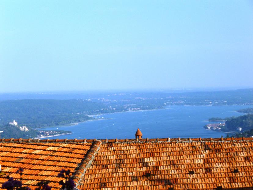 Casa indipendente, Nebbiuno — foto 3 di 5