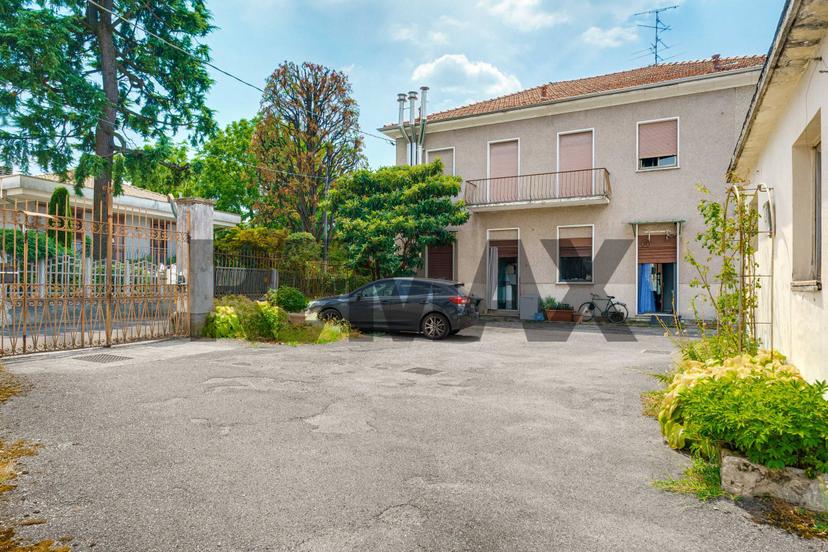 Casa indipendente in Viale Stelvio 22, Busto Arsizio — foto 4 di 5