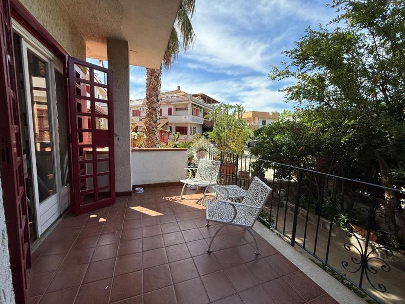 Villa a schiera in Via Pazienza 27, Palermo