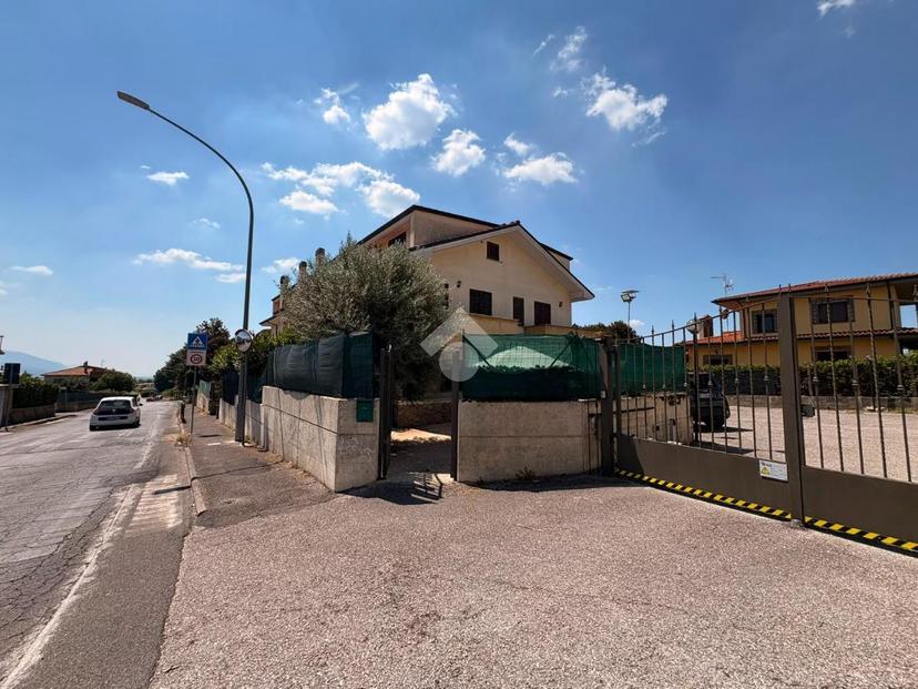 Monolocale in Via Tevere 28, Lariano — foto 5 di 5
