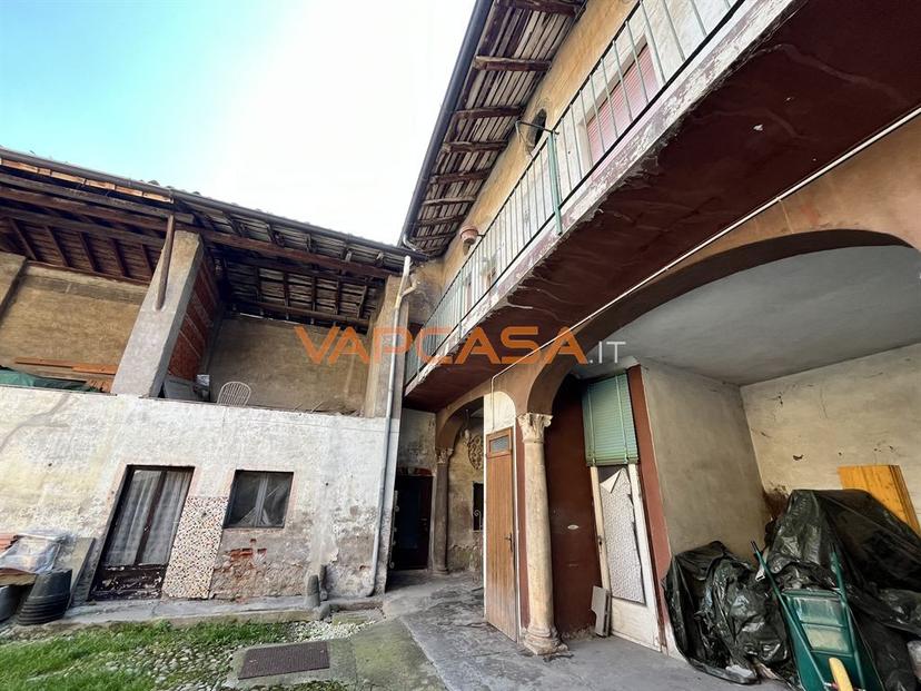 Casa indipendente in Via Locatelli, Martinengo — foto 2 di 5