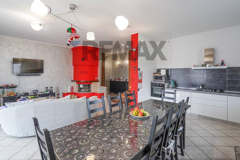 Trilocale in Via Vittorio Veneto 1032, Presezzo — foto 4 di 5