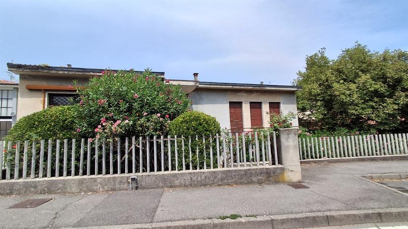 Villa in Via G. Marconi 4, Vaprio d'Adda — foto 4 di 5