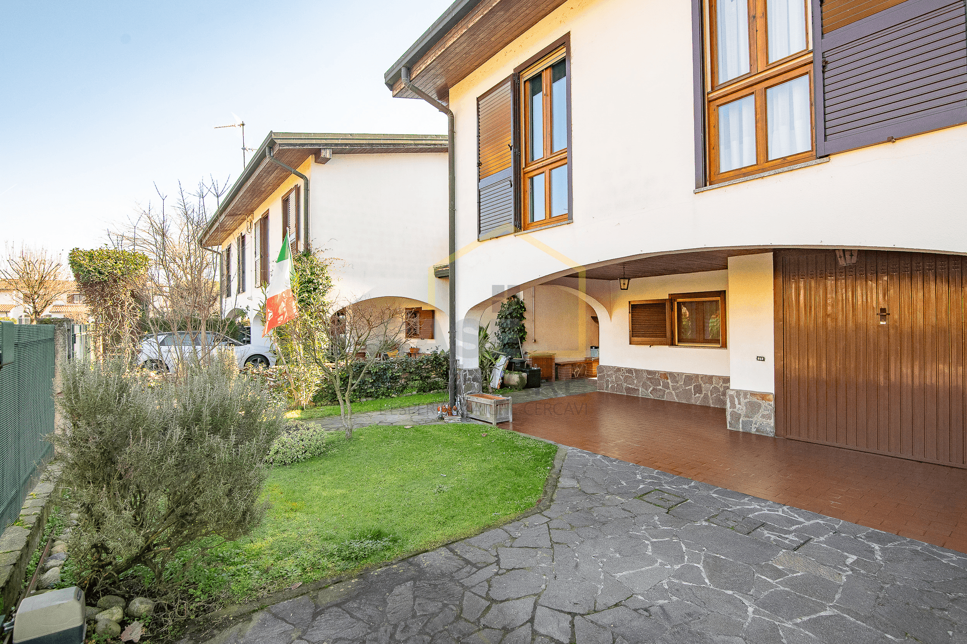 Villa bifamiliare in Via Pietro Nenni 6, Casarile