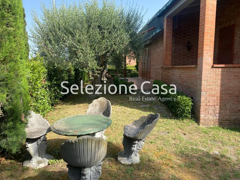 Villa, Santa Croce sull'Arno — foto 3 di 5