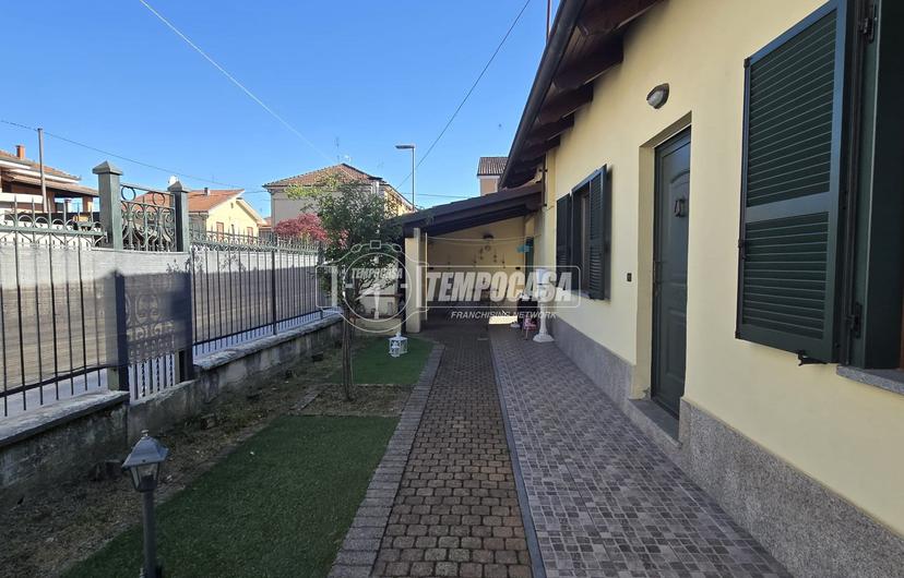 Casa indipendente in Via Luigi Einaudi 1, Racconigi — foto 3 di 5