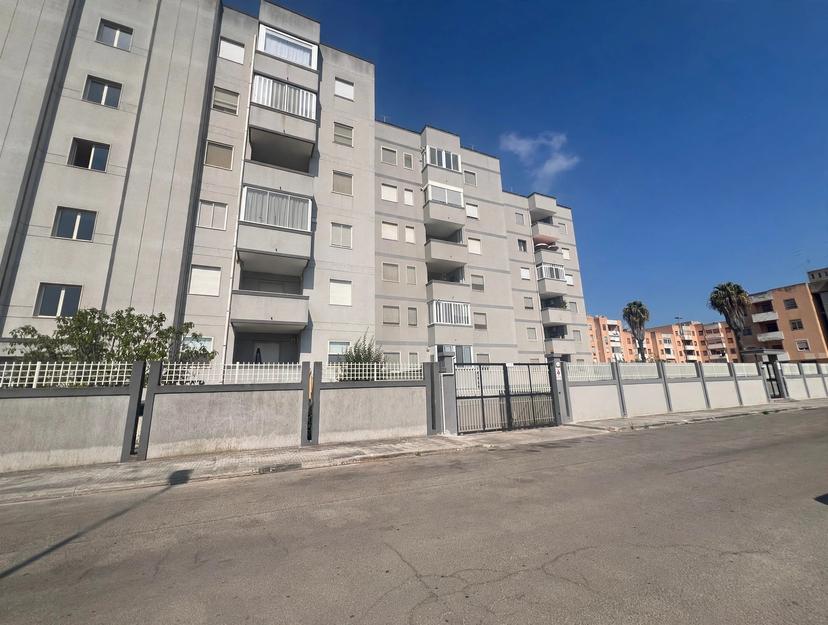 Quadrilocale in Via Roberto Melli 15, Brindisi