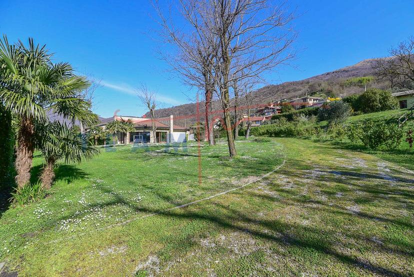 Villa unifamiliare, Eupilio — foto 2 di 5