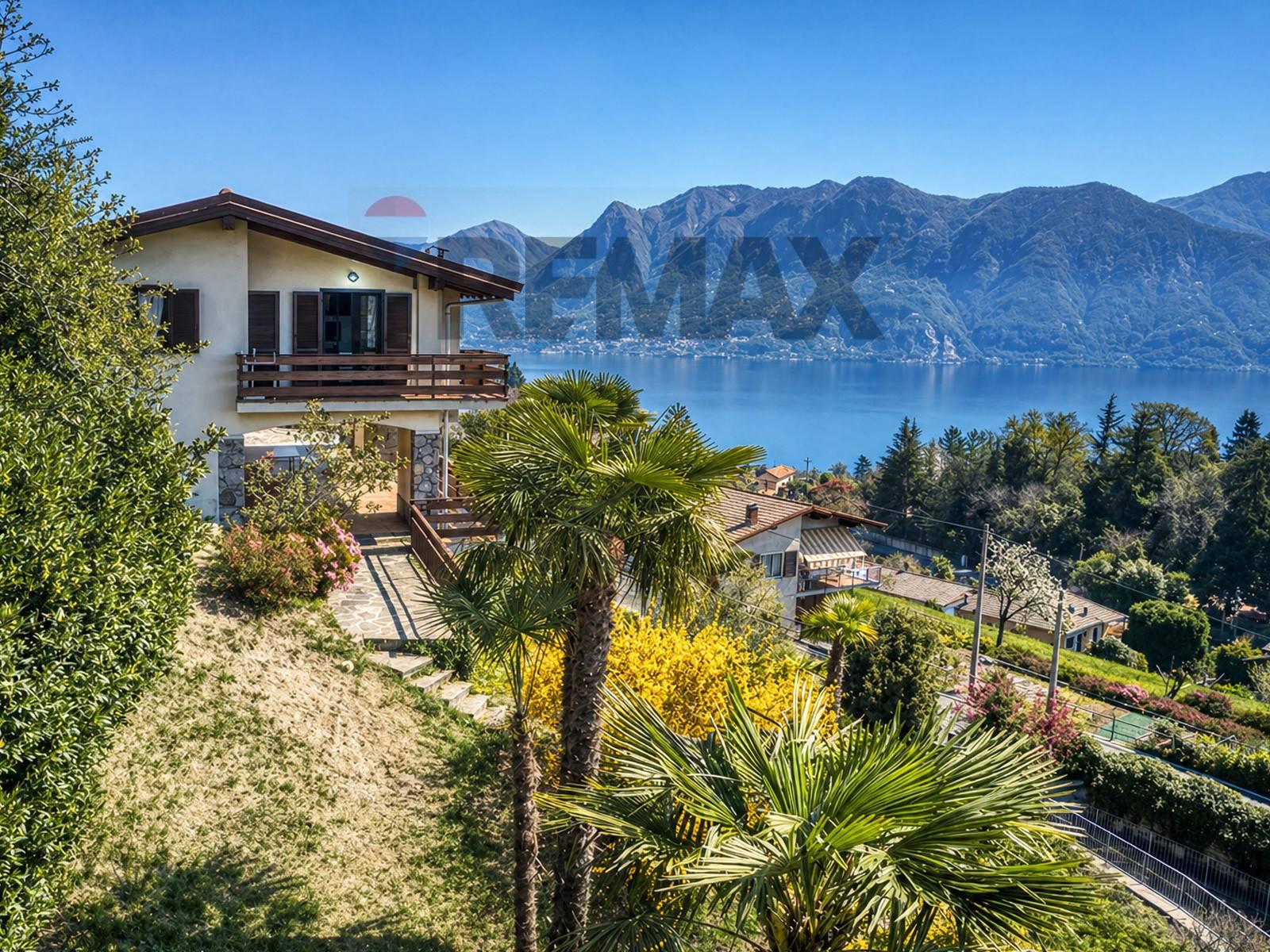 Casa indipendente in Via alle Alpi, Ghiffa