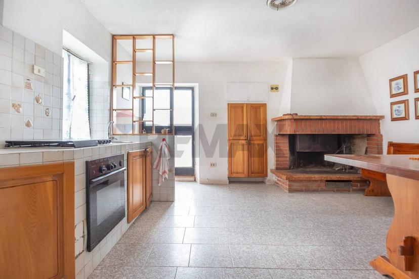 Villa in Strada per Casalincontrada 38, Chieti — foto 4 di 5