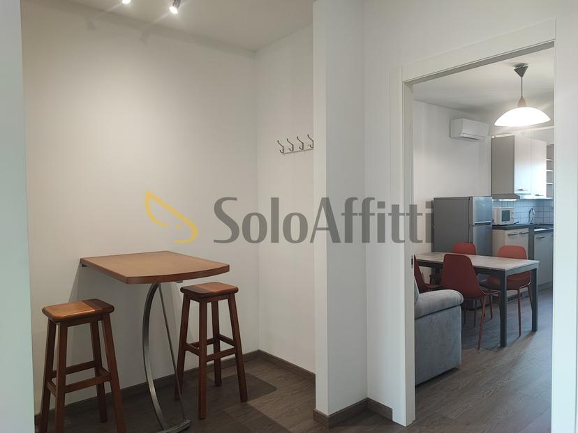 Trilocale in Corso Tortona 31, Torino