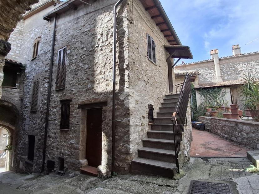 Casa indipendente in Salita della Torre Portaria 1, Acquasparta — foto 4 di 5