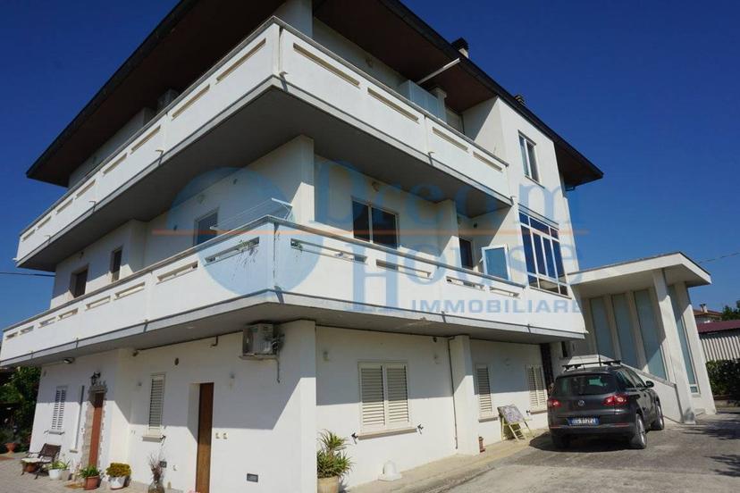 Appartamento in Riomoro 54, Colonnella — foto 4 di 5
