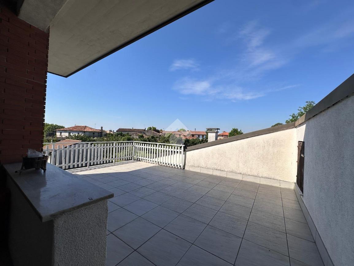 Appartamento in Via Mario Fiore 28, Povegliano