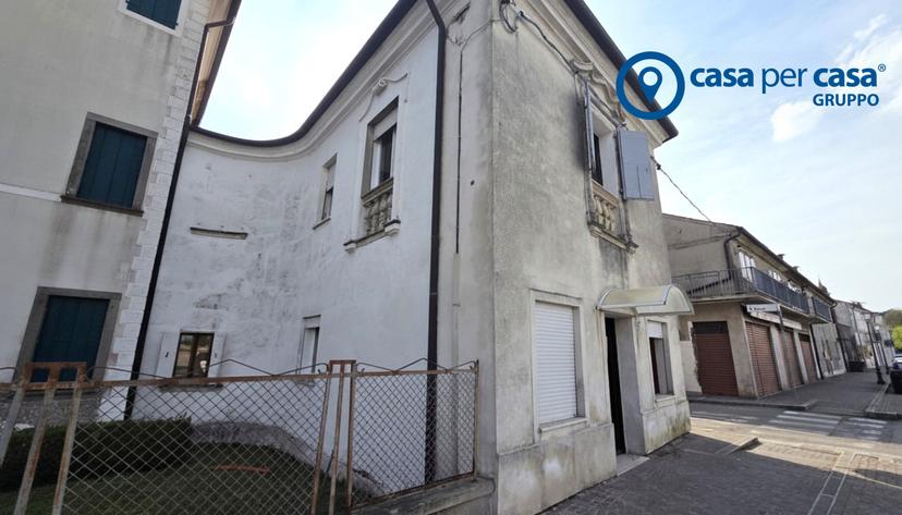Quadrilocale in Via Beato Luigi Guanella, Fratta Polesine — foto 4 di 5