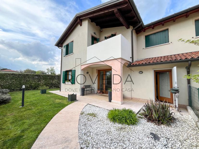 Villa in Via Basse, Casier — foto 3 di 5