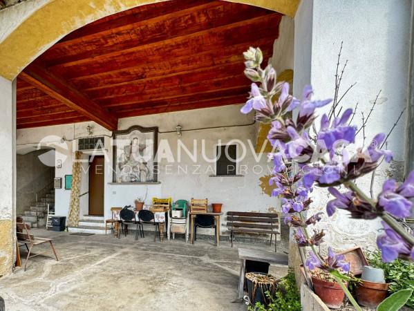Quadrilocale in Via San Protaso 80, Bareggio
