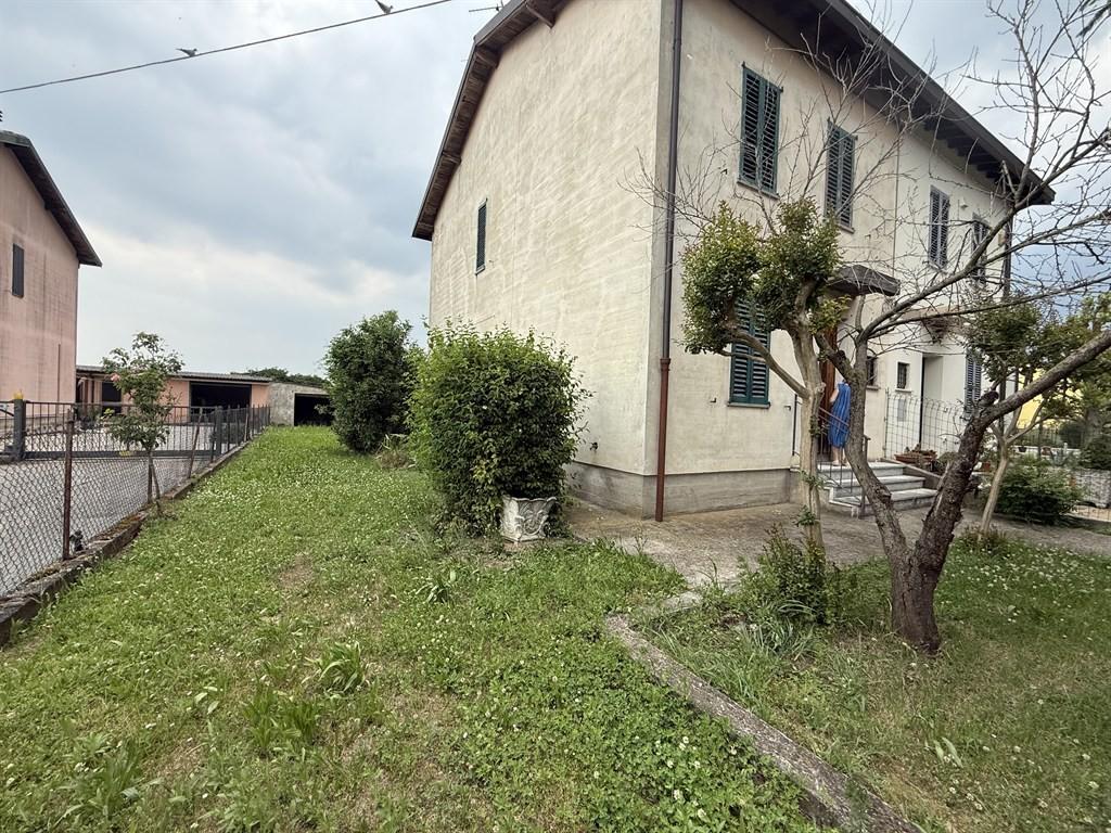Casa indipendente in Via Nazario E Celso 35, Torre Pallavicina