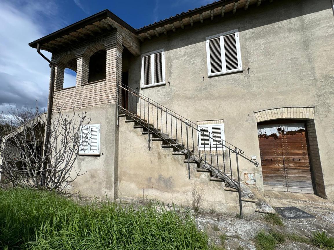 Casa indipendente in Via Casercole, Bevagna