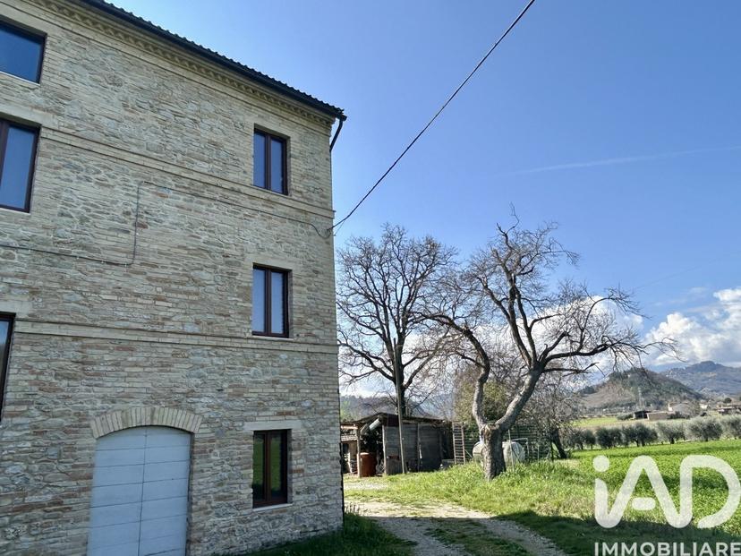Casa indipendente in Via Volpi, Falerone — foto 3 di 5