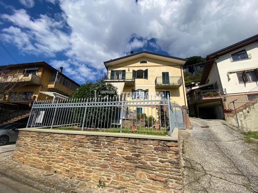 Casa indipendente in Via della Resistenza 74, Montignoso — foto 5 di 5