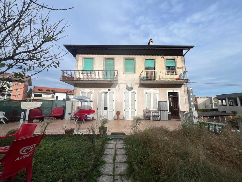 Bilocale in Via Casale 25, San Mauro Torinese — foto 5 di 5