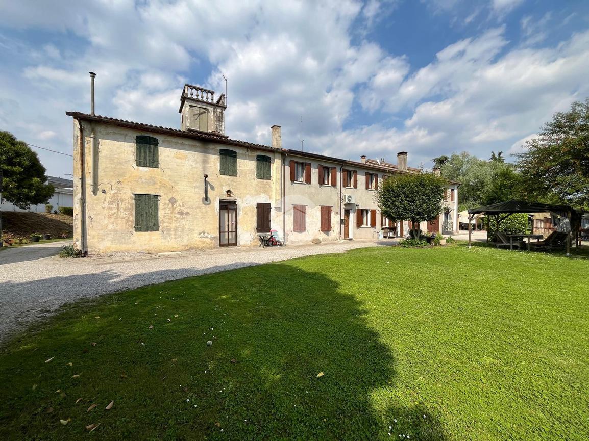 Casa indipendente in Vicolo a. Meucci, Albignasego